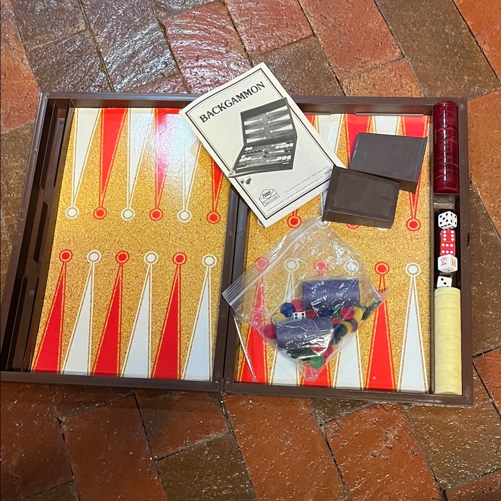 Vintage Lowe Backgammon game by Milton Bradley in hard case